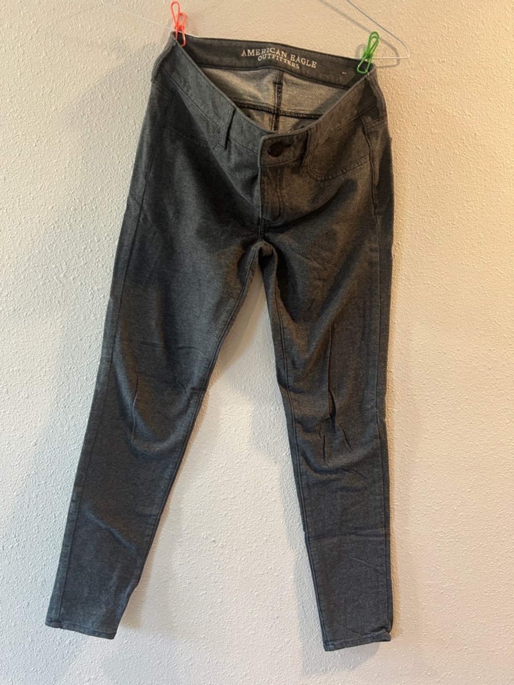 American Eagle Outfitters Women’s Charcoal Gray Slim Pants USED